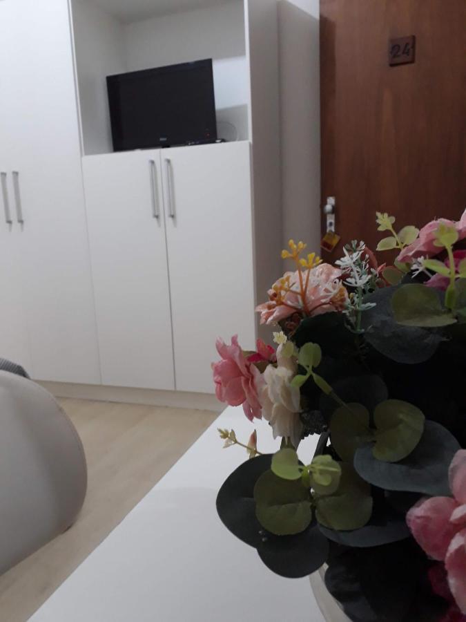 Erechim Hotel Bagian luar foto